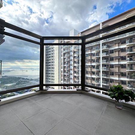 Апартаменты The Radiance Manila Bay Экстерьер фото
